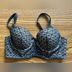 Victoria's Secret Body By VS Lined Demi Bra White Black Lace Underwire 34C